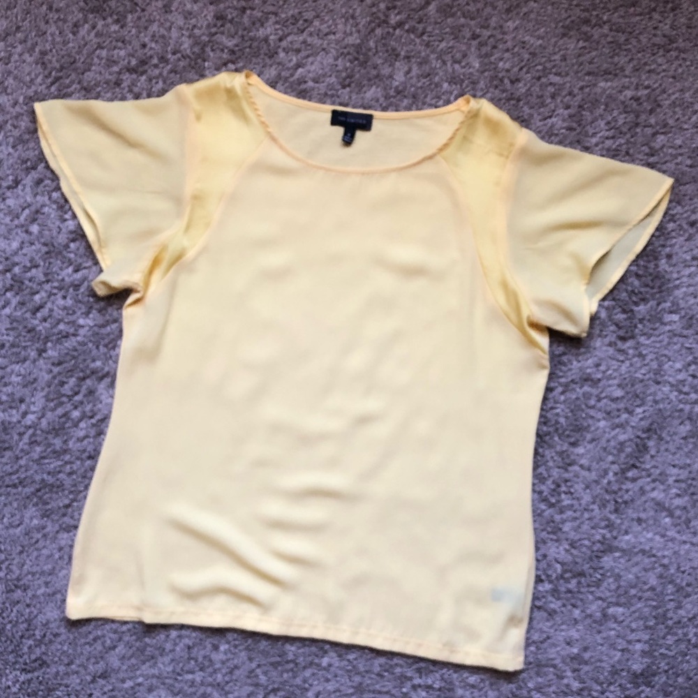 The Limited, M, light yellow